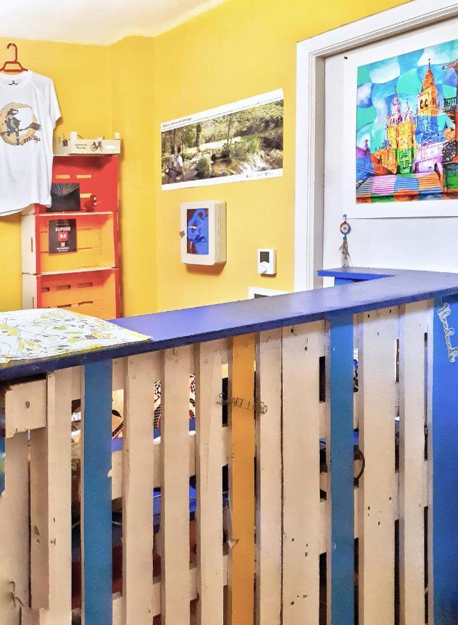 Meiga Backpackers Hostel 산티아고데콤포스텔라 외부 사진